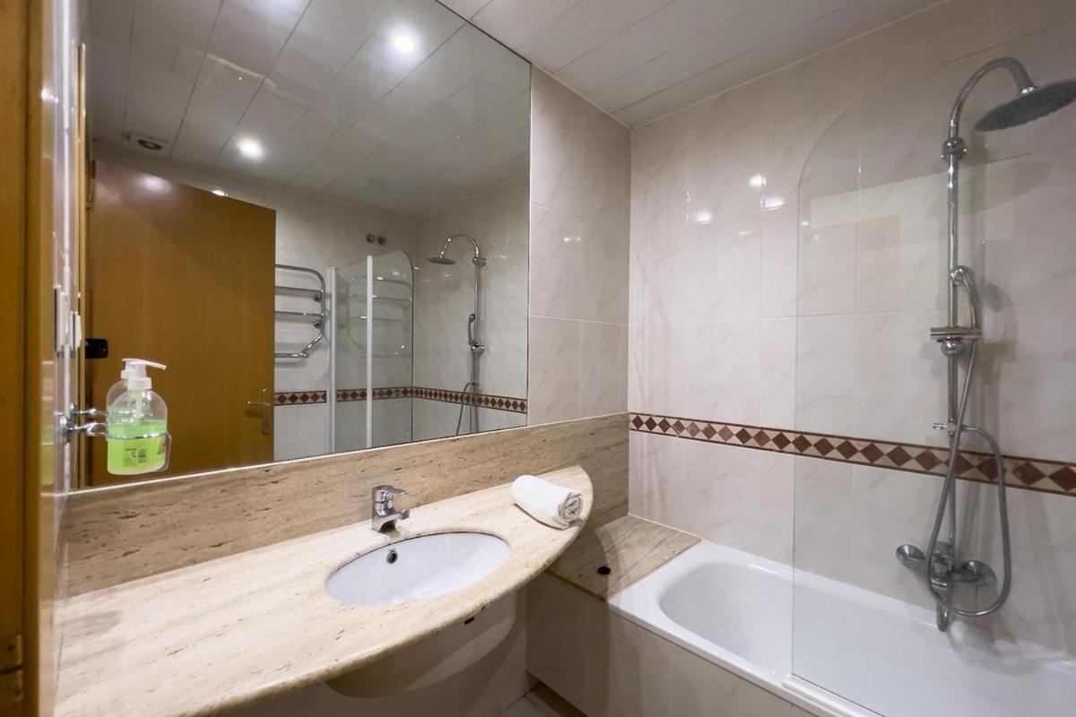 Gran Via Sun Apartment *